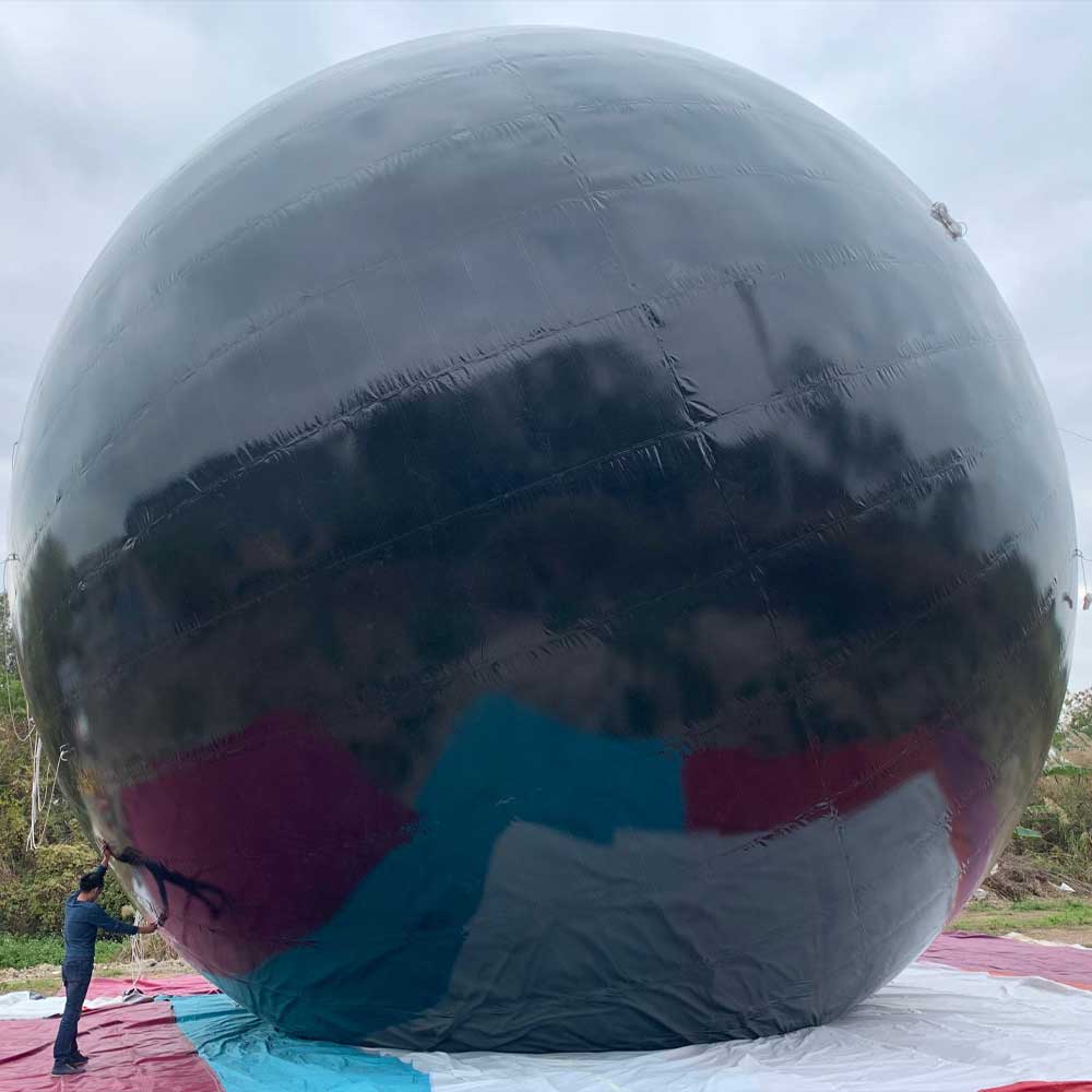 Giant Inflatables designed and built the worlds biggest disco ball for Diner en Blanc Sydney 2022