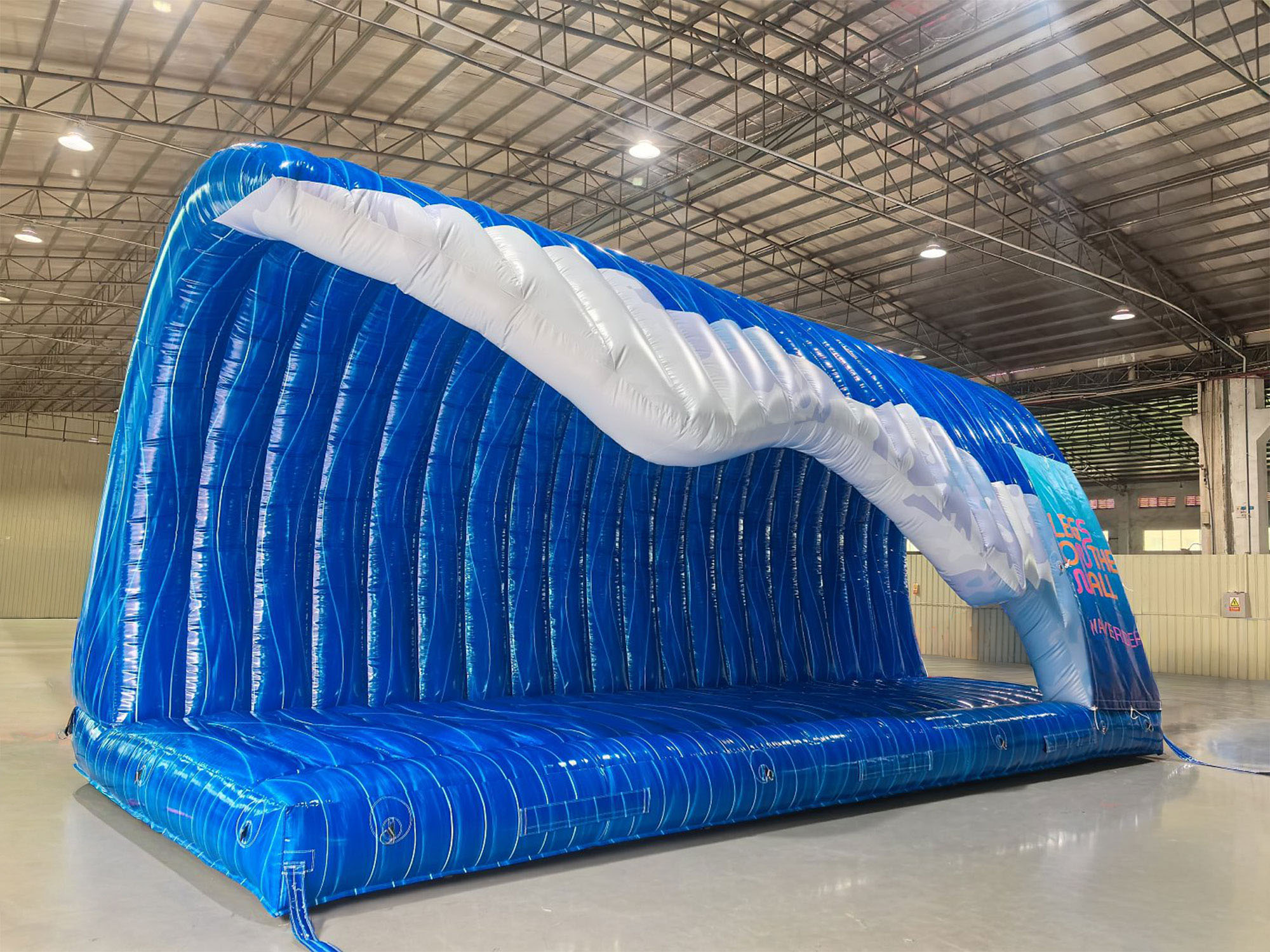 Precision Engineering and Technical Superiority of Inflatables for Theatre Productions