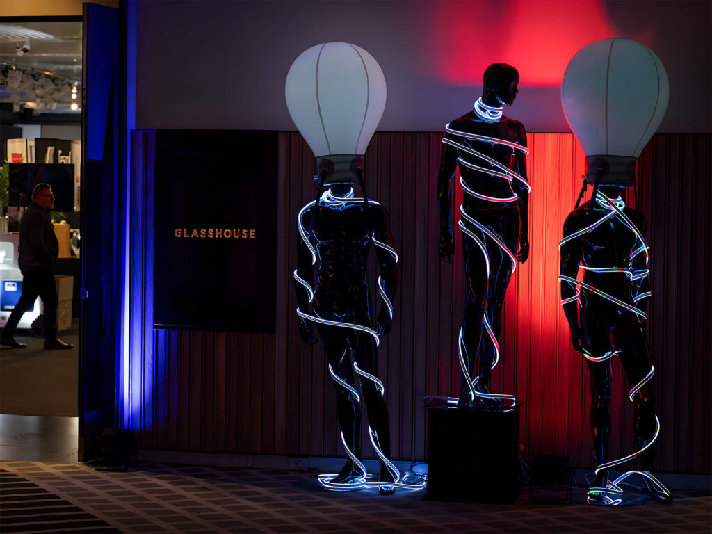 Lighting and Texture of Inflatables for Theatre Productions